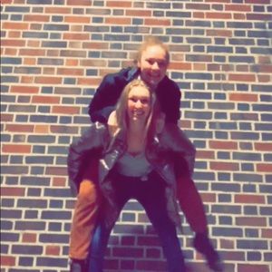 Meet your Posher, Justine